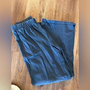 Navy, Brandy Melville straight leg sweat pants with pockets